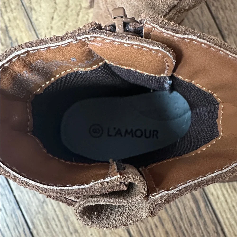 L’AMOUR boots